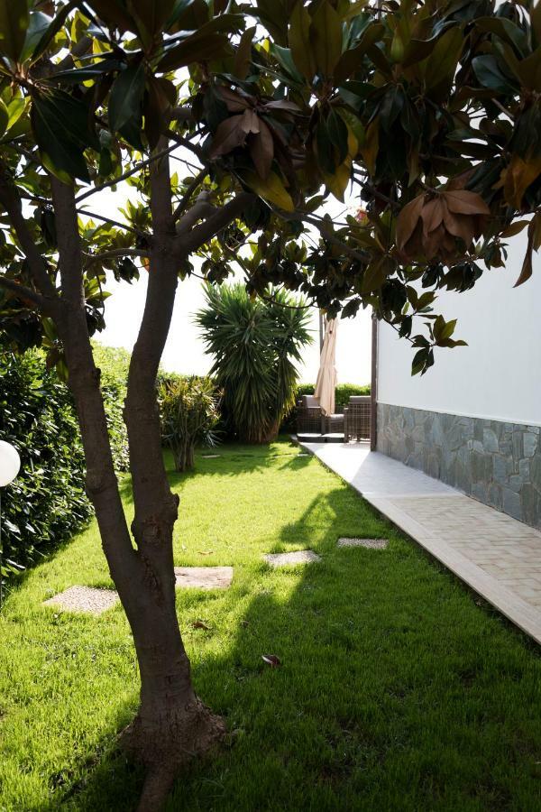 L'Oasi Di Giorgia Bed & Breakfast Cittadella del Capo Dış mekan fotoğraf