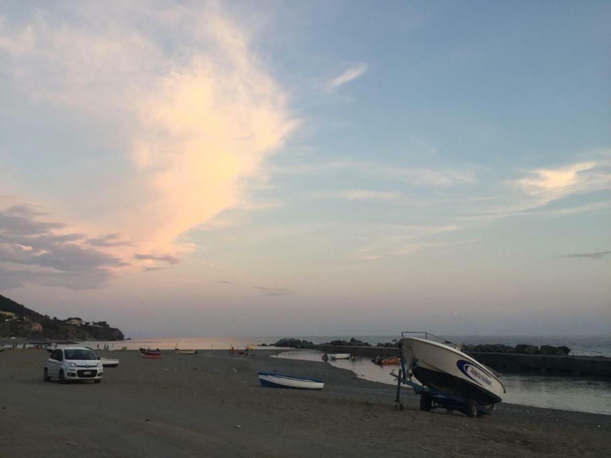 L'Oasi Di Giorgia Bed & Breakfast Cittadella del Capo Dış mekan fotoğraf